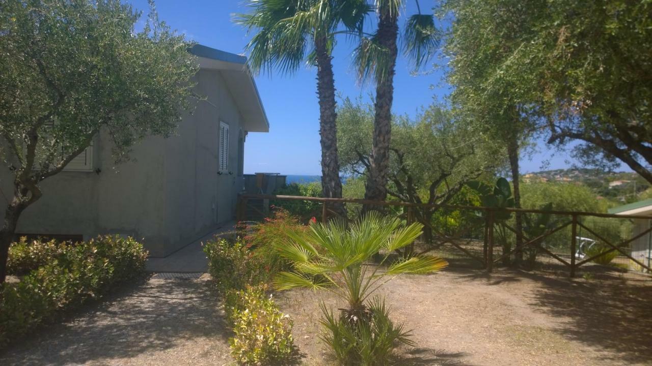 La Scogliera Del Capo Villa Santa Maria  Exterior photo